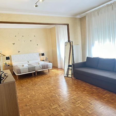 Rooms Villaroel バルセロナ エクステリア 写真