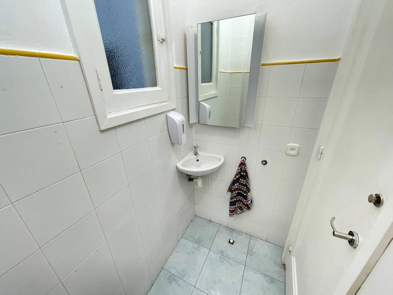 Rooms Villaroel バルセロナ エクステリア 写真