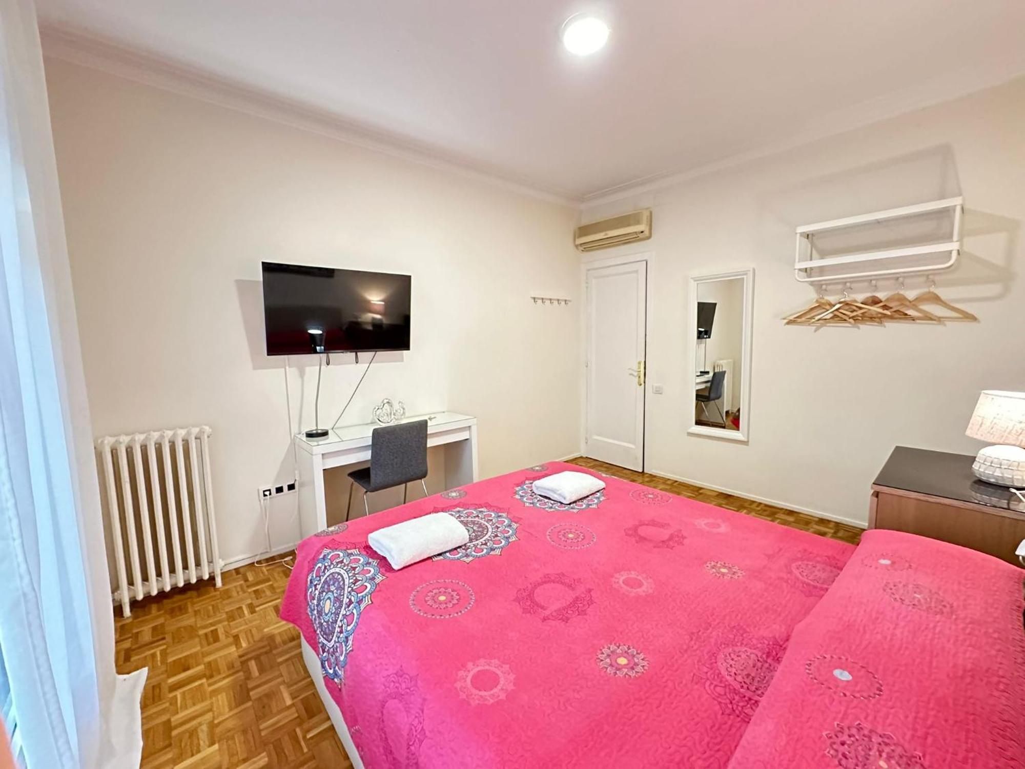 Rooms Villaroel バルセロナ エクステリア 写真