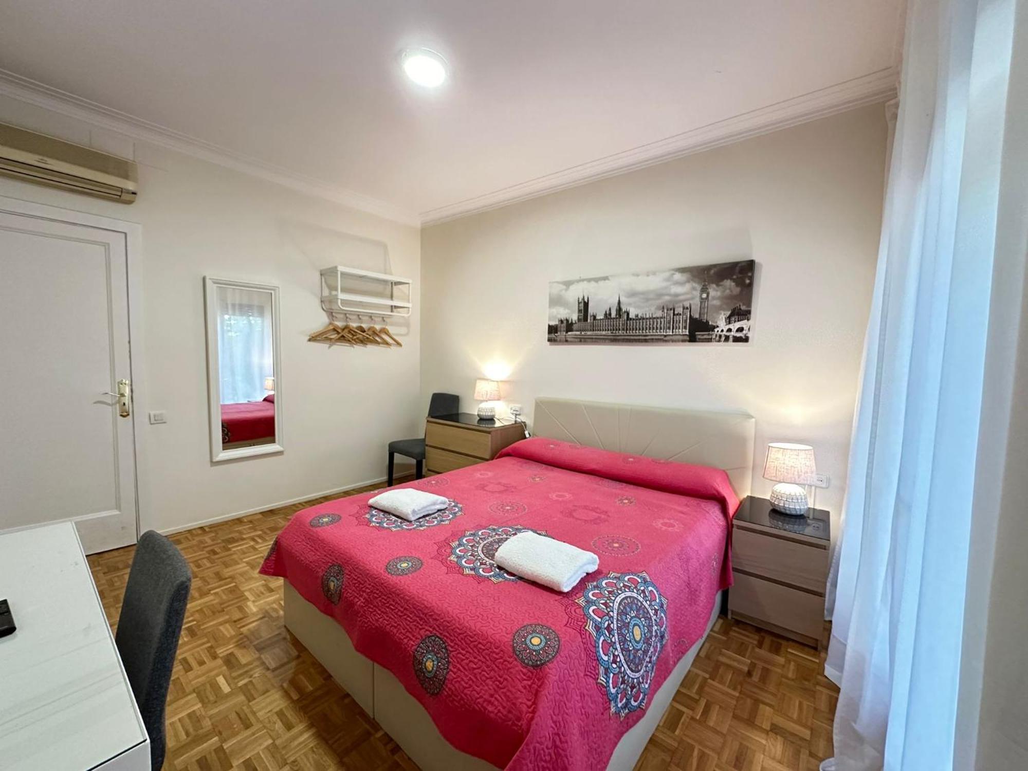 Rooms Villaroel バルセロナ エクステリア 写真